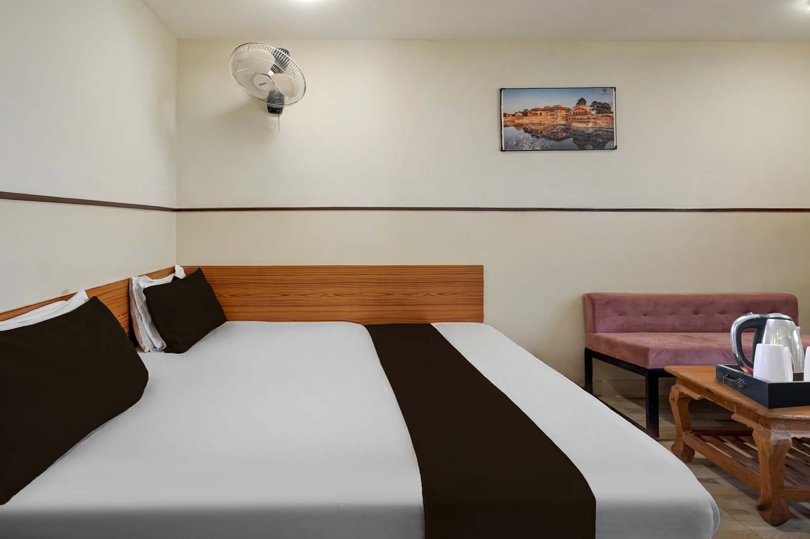 townhouse city mall kota formerly hotel high society