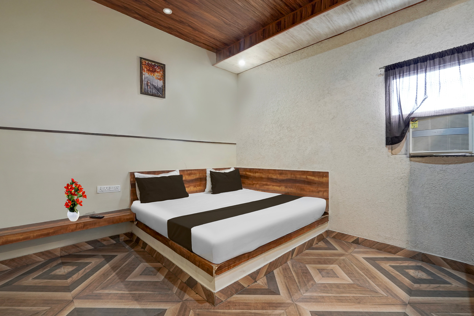 townhouse city mall kota formerly hotel high society