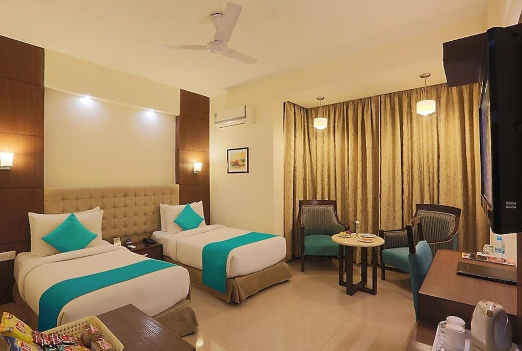 The Pamposh,Nehru Place,3 star