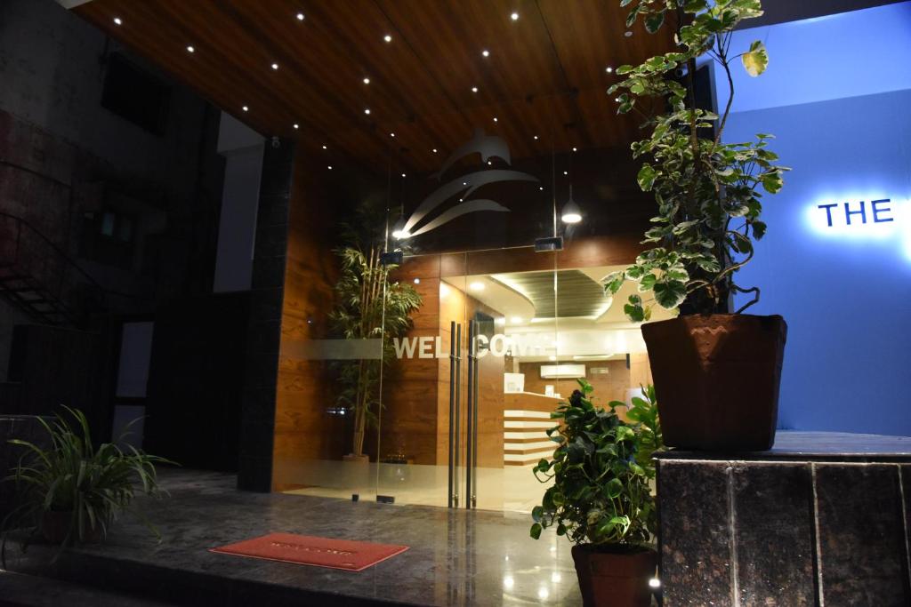 The Pacific Hotel,Jetalpur,3 star