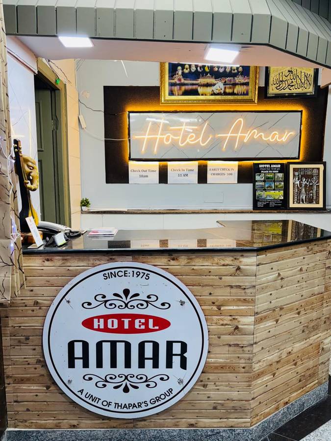 Hotel Amar,Picture Palace Bus Stand,3 star