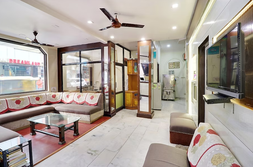 hotel woodland deluxe