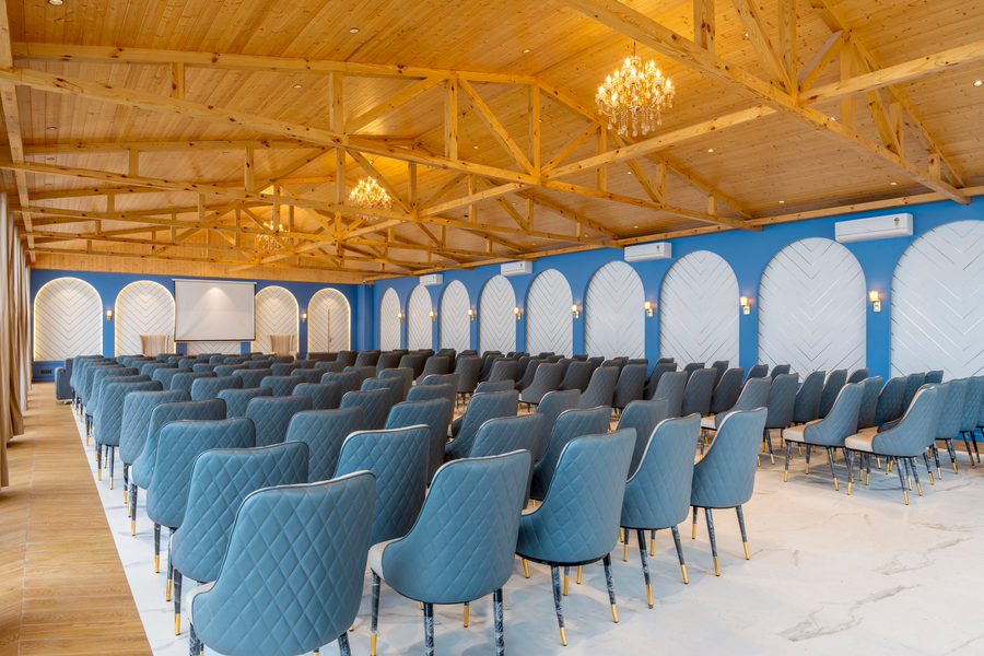 treebo premium queen of hills near mall road