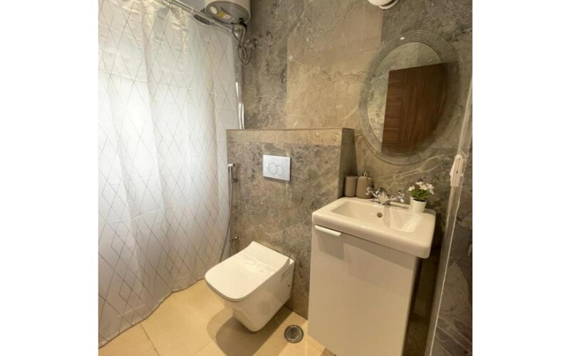 bridge service apartments