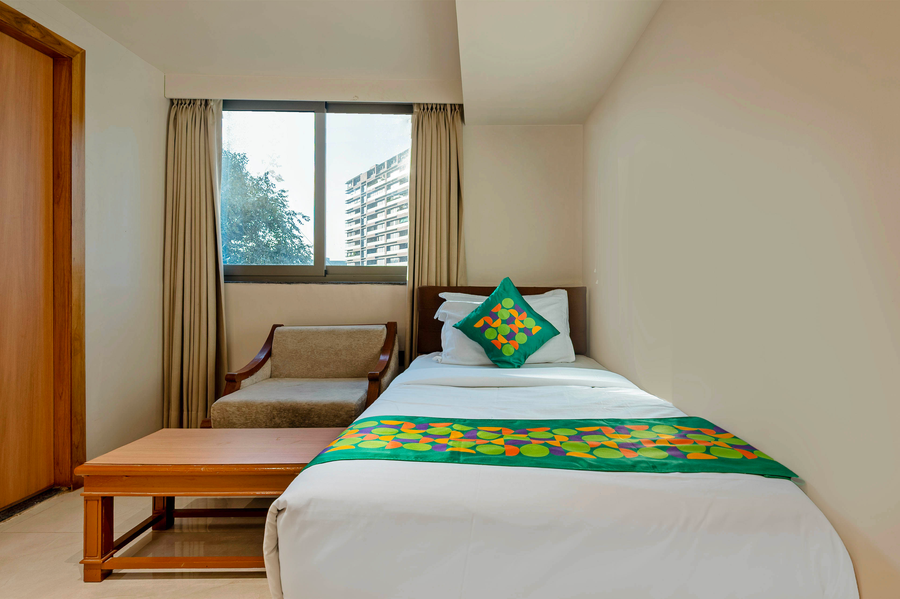 treebo shree krishna palace