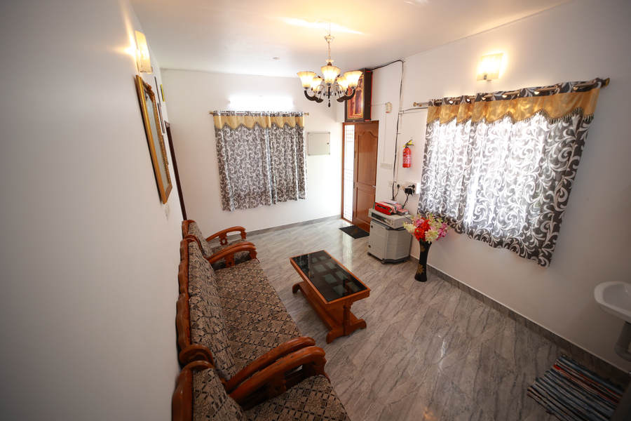 guru vela homestay