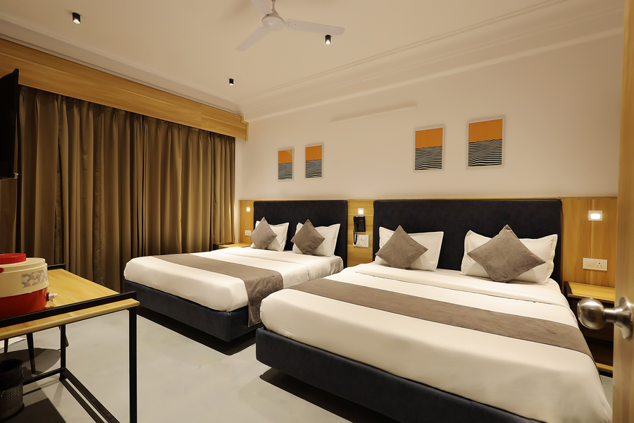 Hotel Sparkle Inn Just 400 Meters From Udaipur Railway Station,City Railway Station,3 star