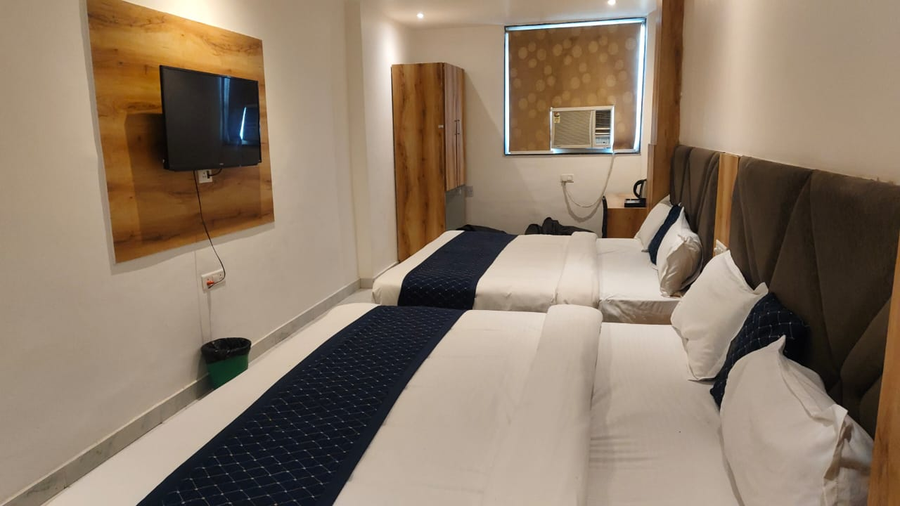 hotel ravi palace
