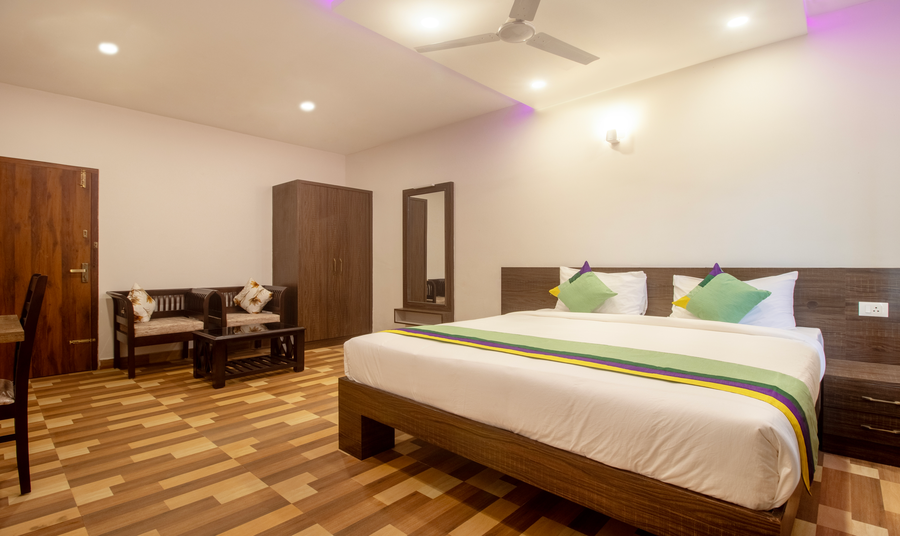 treebo elite plaza 700 mtrs from madikeri fort