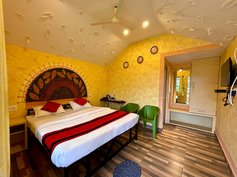 palashgram eco resort