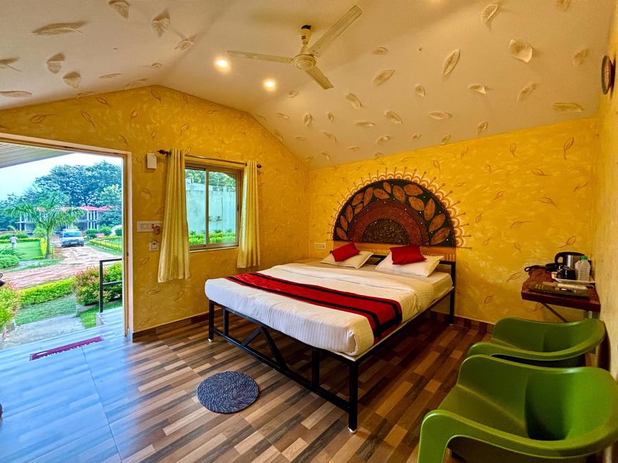 palashgram eco resort