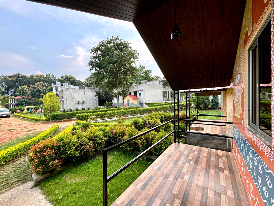 palashgram eco resort