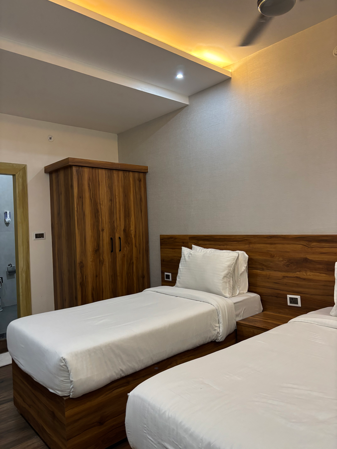 dolphin club and resort