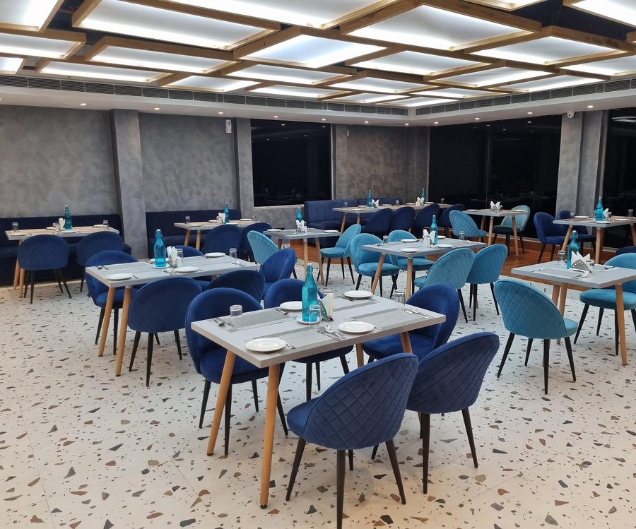 Dolphin Club And Resort,Lucknow,3 star