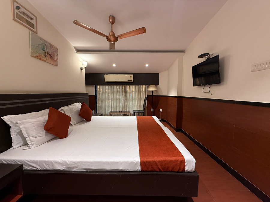 palm village resort