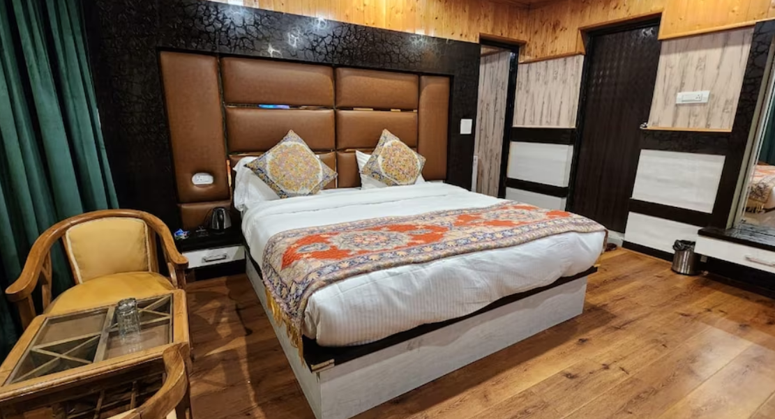 hayat residency pahalgam