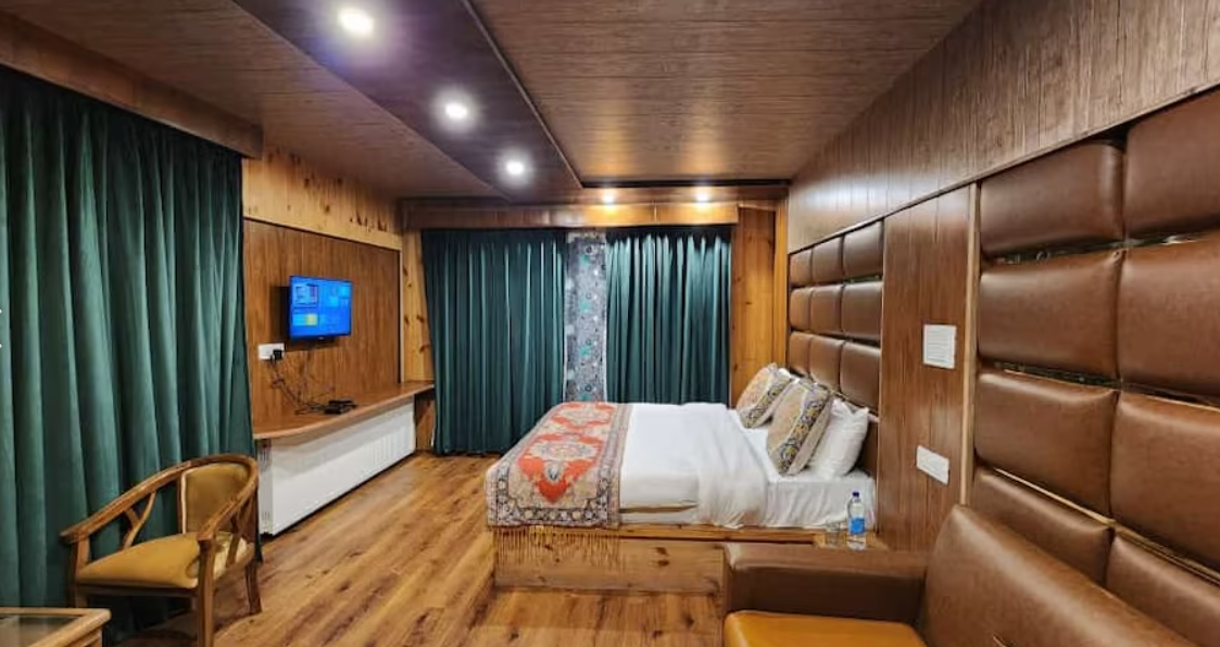 hayat residency pahalgam