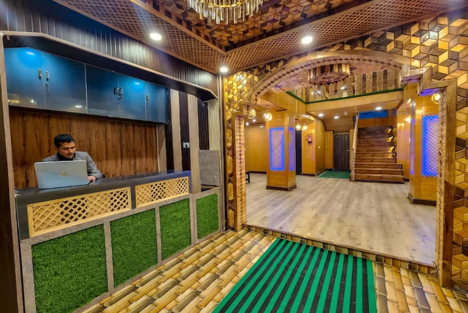 hayat residency pahalgam