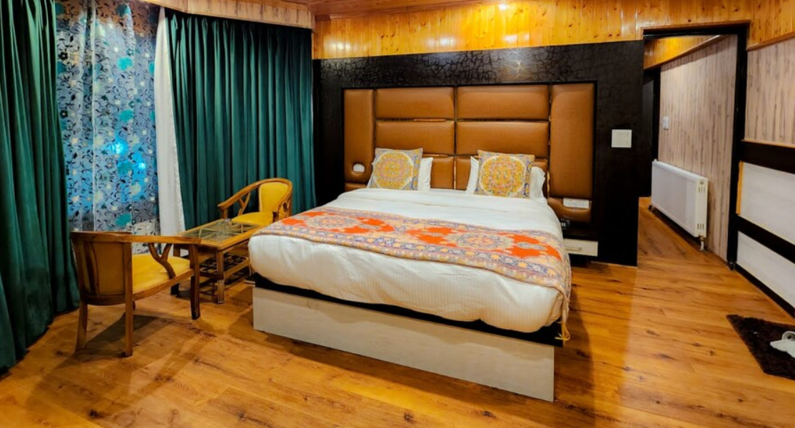 hayat residency pahalgam