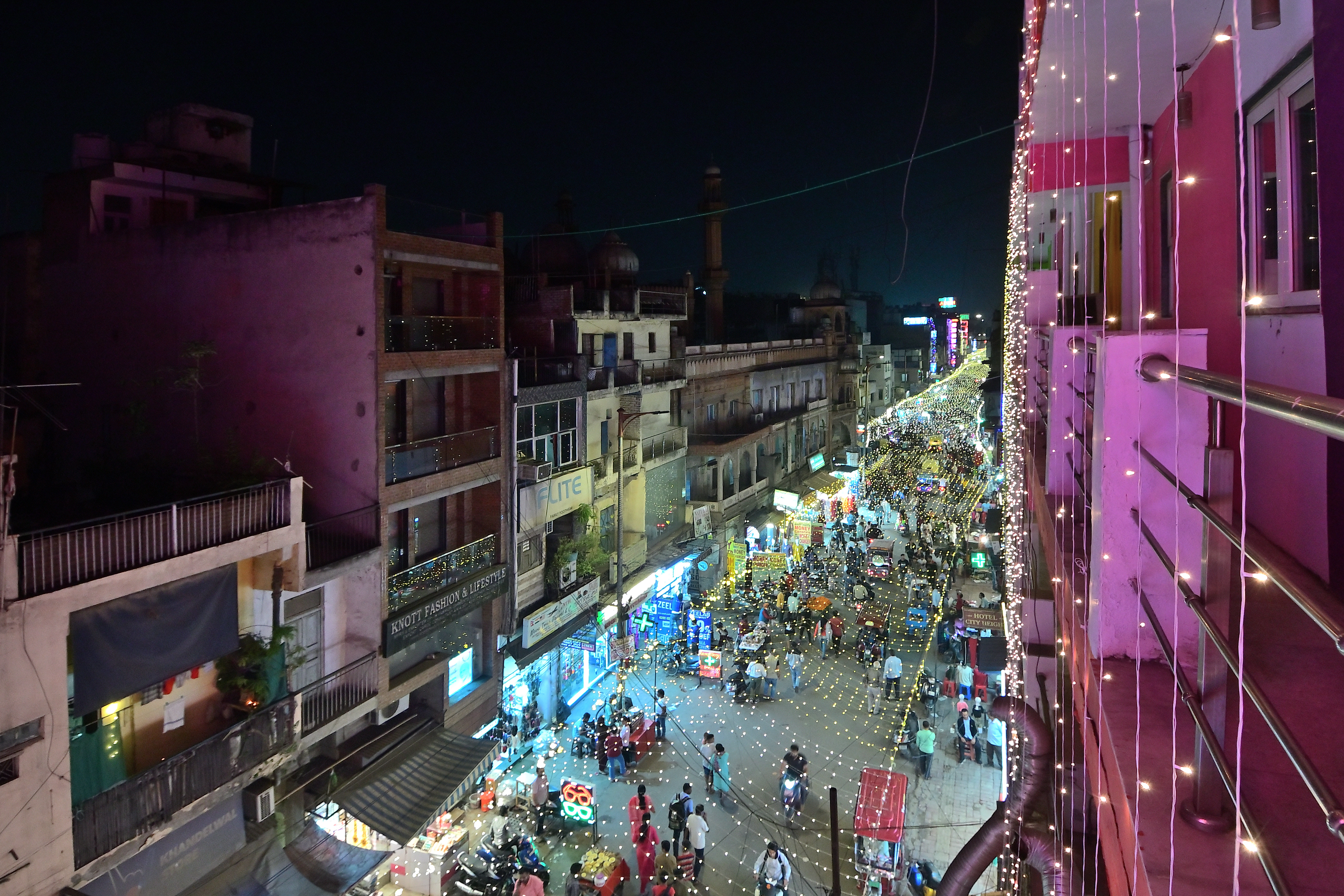 hari piorko inn paharganj