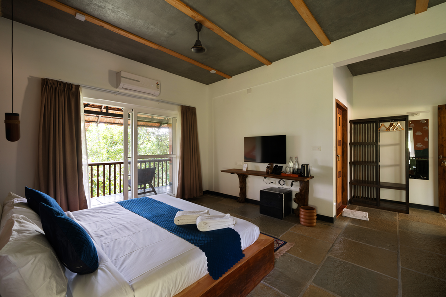 aalterra resort by the almanac
