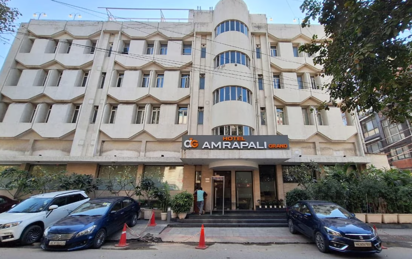 Hotel Amrapali Grand,Rajendra Place,4 star