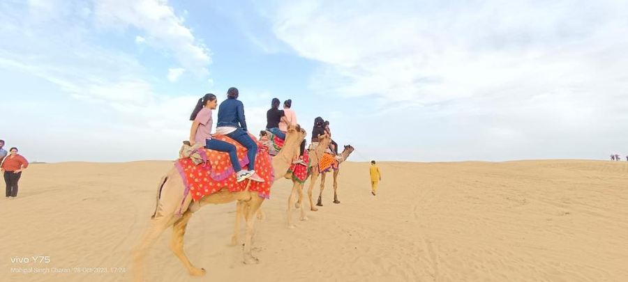 barkha desert safari camp jaisalmer