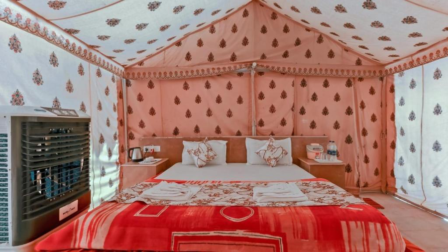 barkha desert safari camp jaisalmer