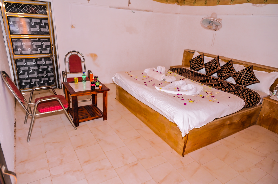 barkha desert safari camp jaisalmer