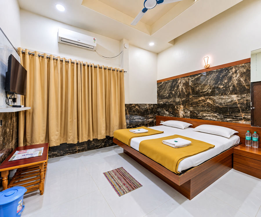 Hotel Adarsh Deluxe, Kolhapur, Kolhapur ,2 star