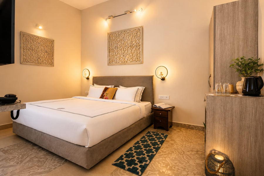 sashas holiday village