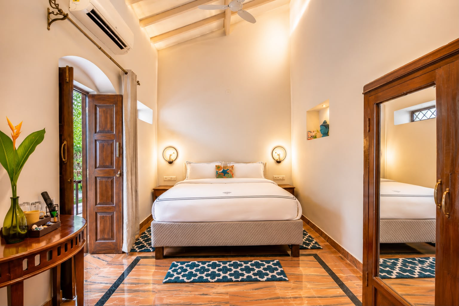 sashas holiday village