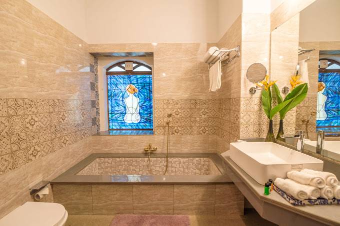 sashas holiday village