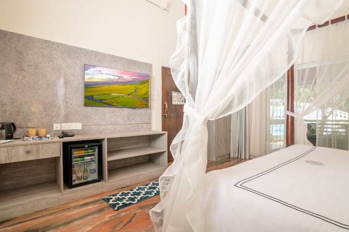 sashas holiday village