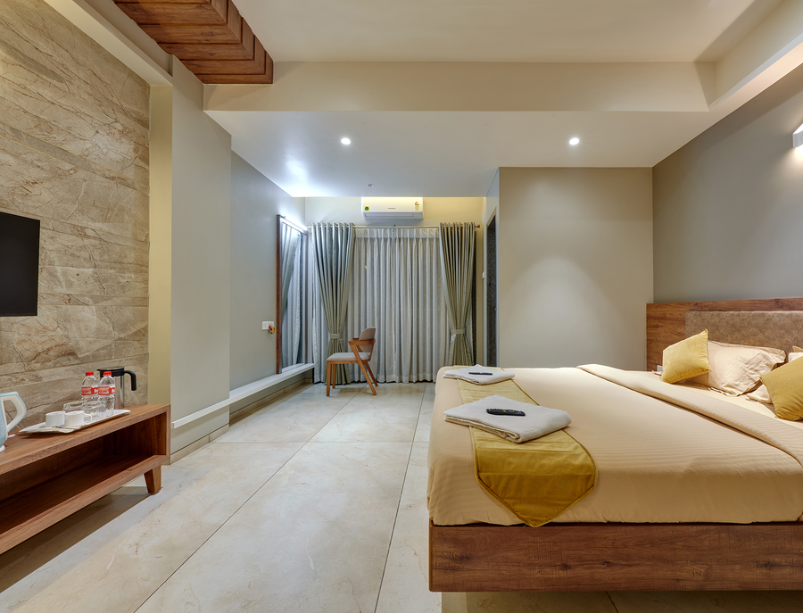 hotel swamini kolhapur