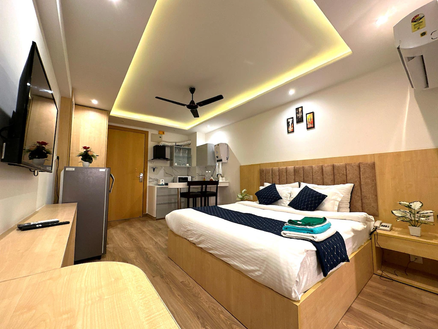 Richi Rich Studio Apartment,Shyam Nagar,2 star