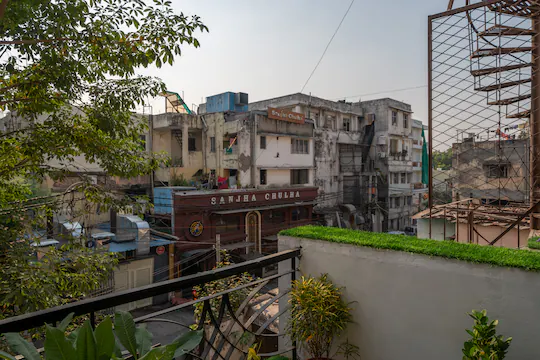 lime boutique bed and breakfast nehru place metro