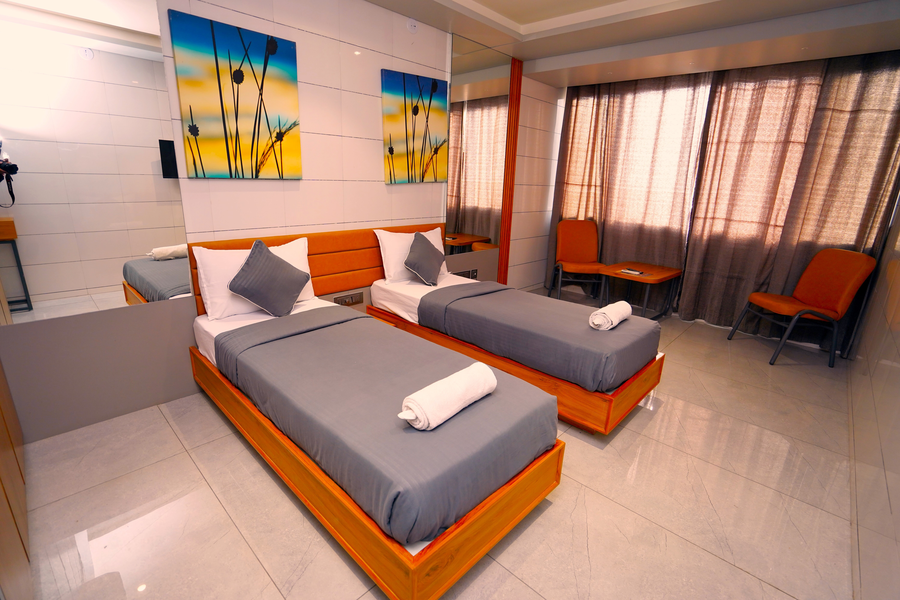 hotel sunshine