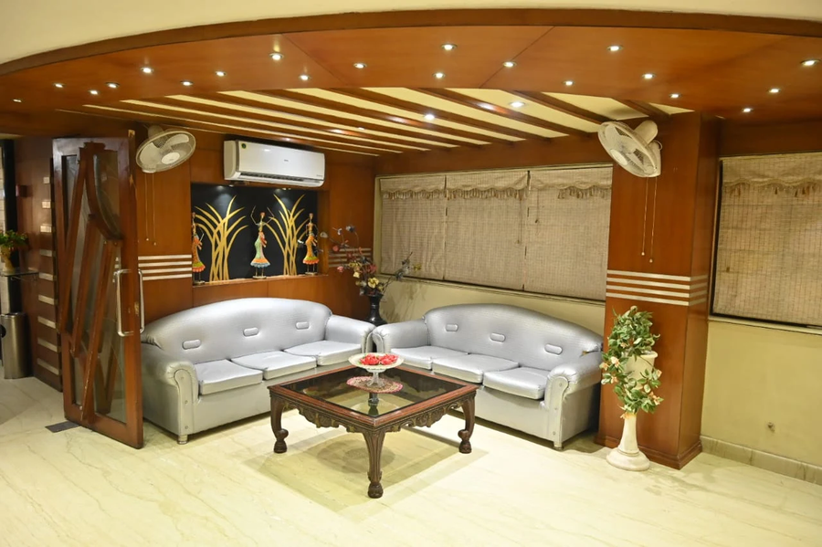 Hotel Churuwala Inn,Main Road, Ranchi ,3 star