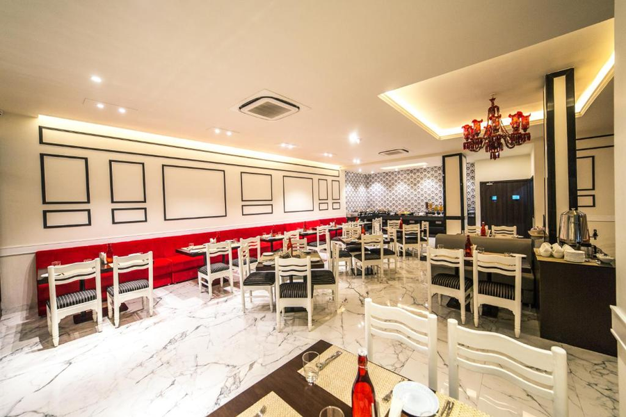 diamond hotel