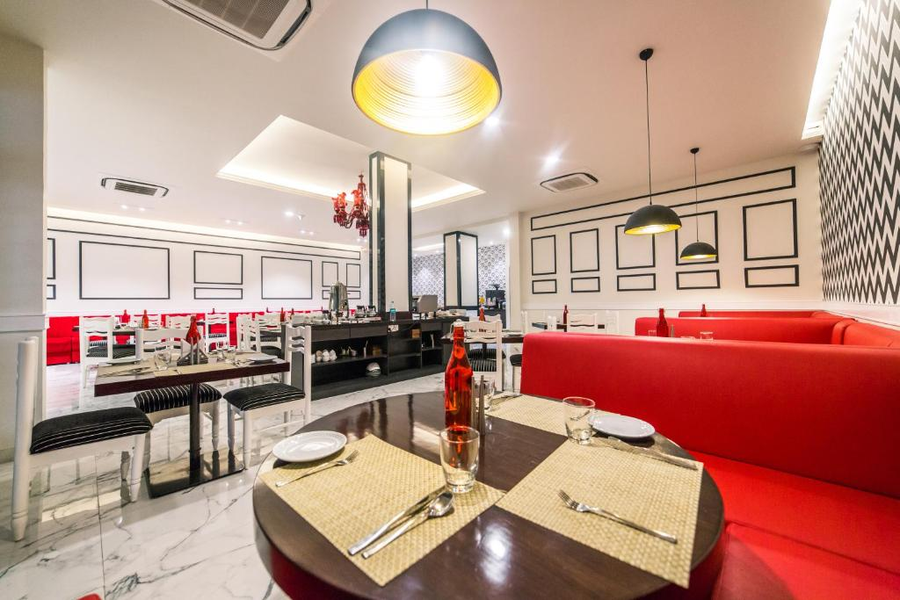 diamond hotel