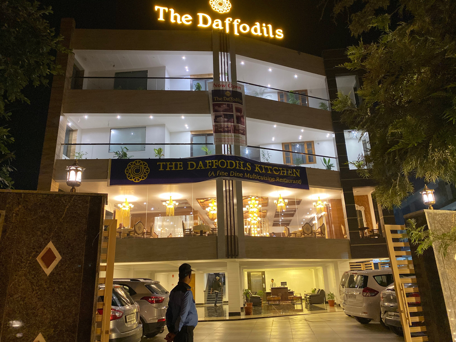 The Daffodils Hotel & Restaurant,India>>Dehradun,3 star