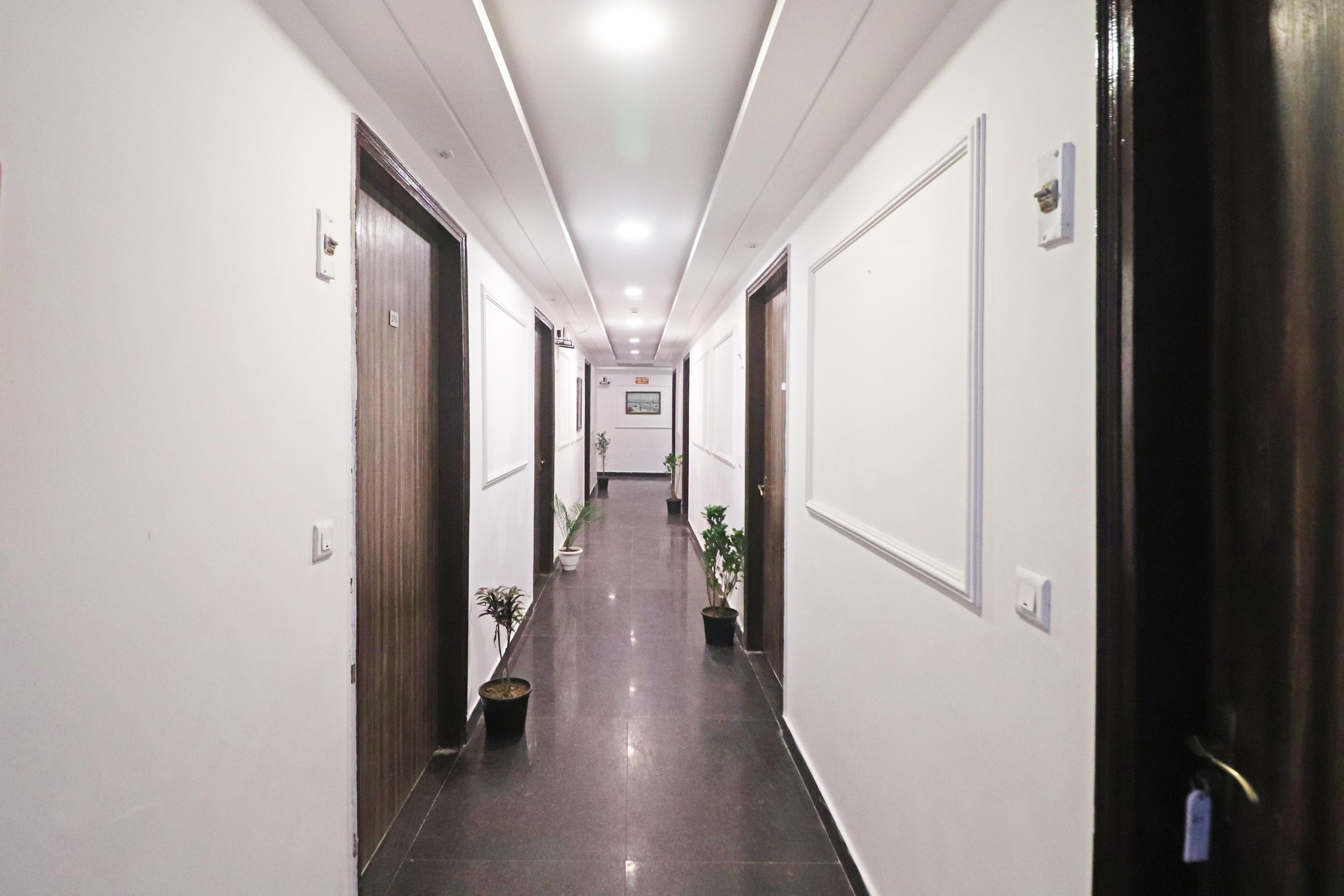 hotel mayda prime near delhi airport