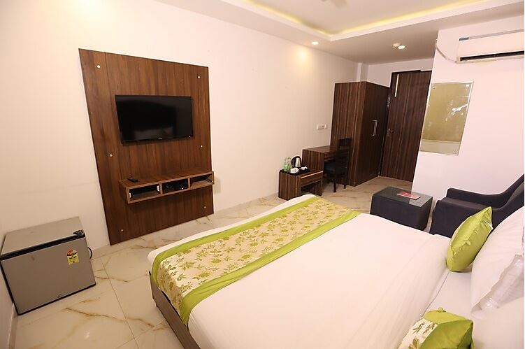 hotel mayda prime near delhi airport