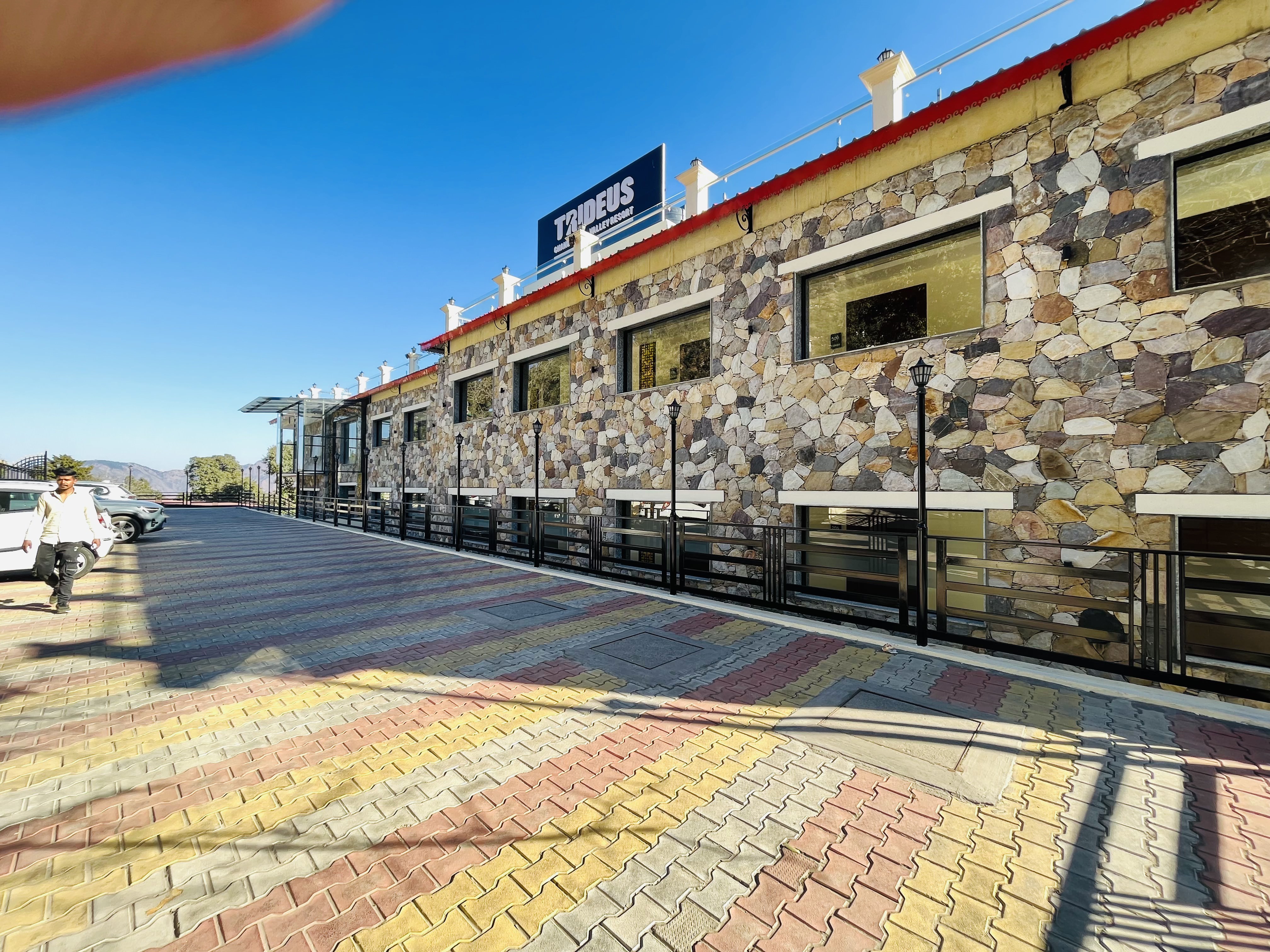 Trideus Chandseena Valley Resort,Kempty Fall Road,4 star
