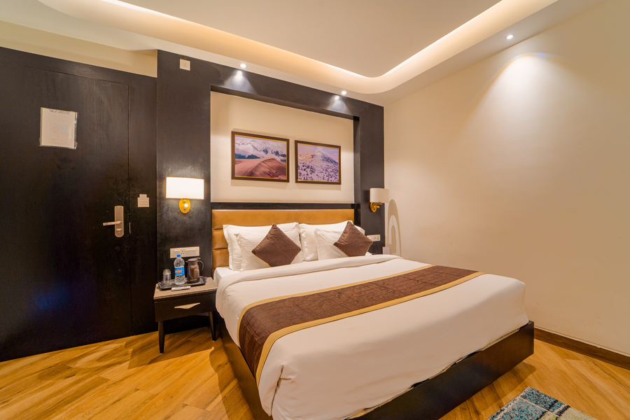 hotel the grand dewan