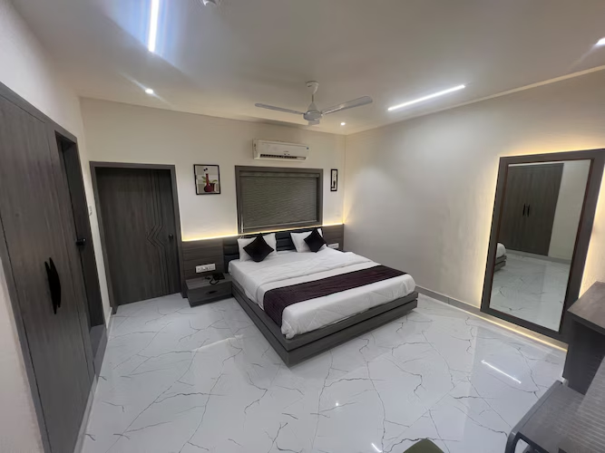 hotel ankur
