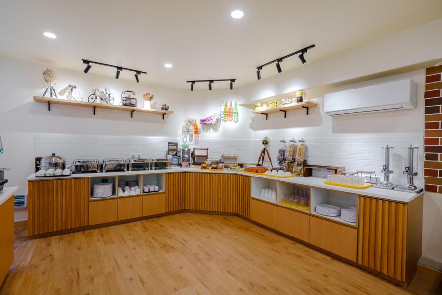 bloom hotel greater kailash 2