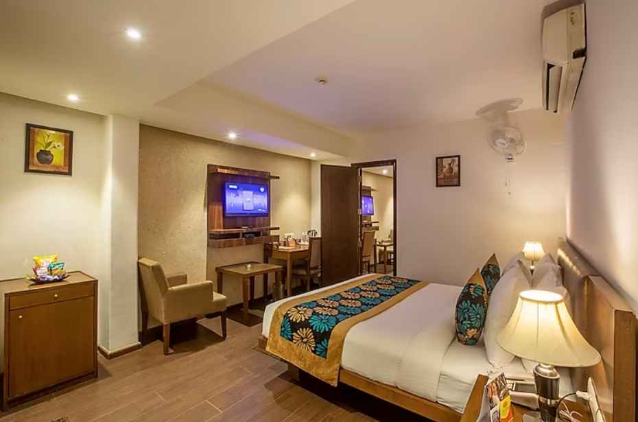 hotel arch plaza near yashobhoomi dwarka