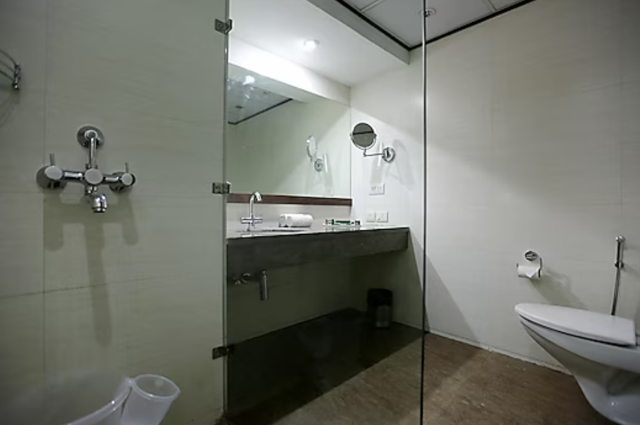 hotel arch plaza near yashobhoomi dwarka